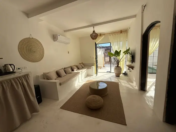 ویلا دوخوابه استخردار خانه نهنگ