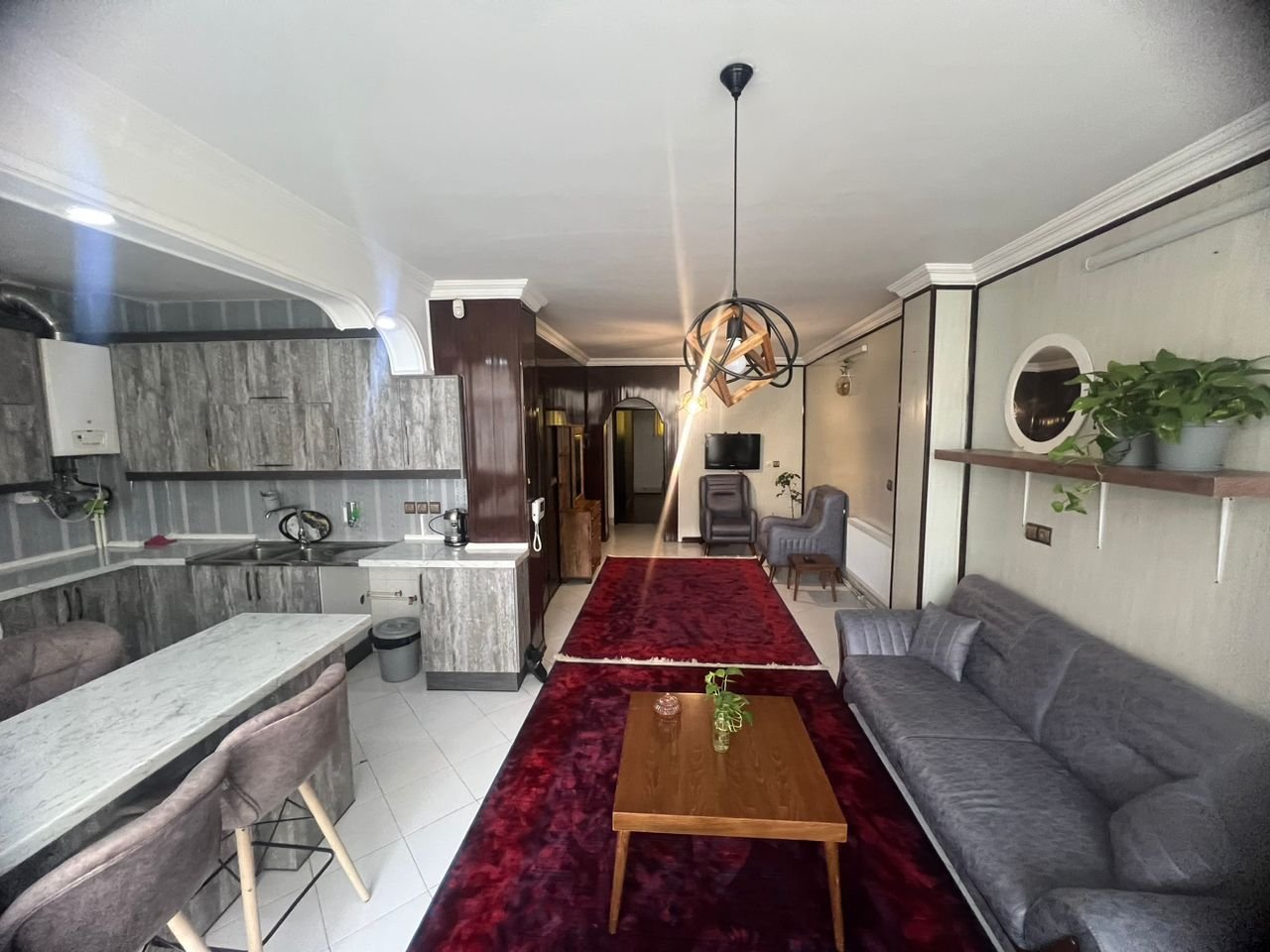 آپارتمان دو‌خوابه جلفا توحید میانی 1