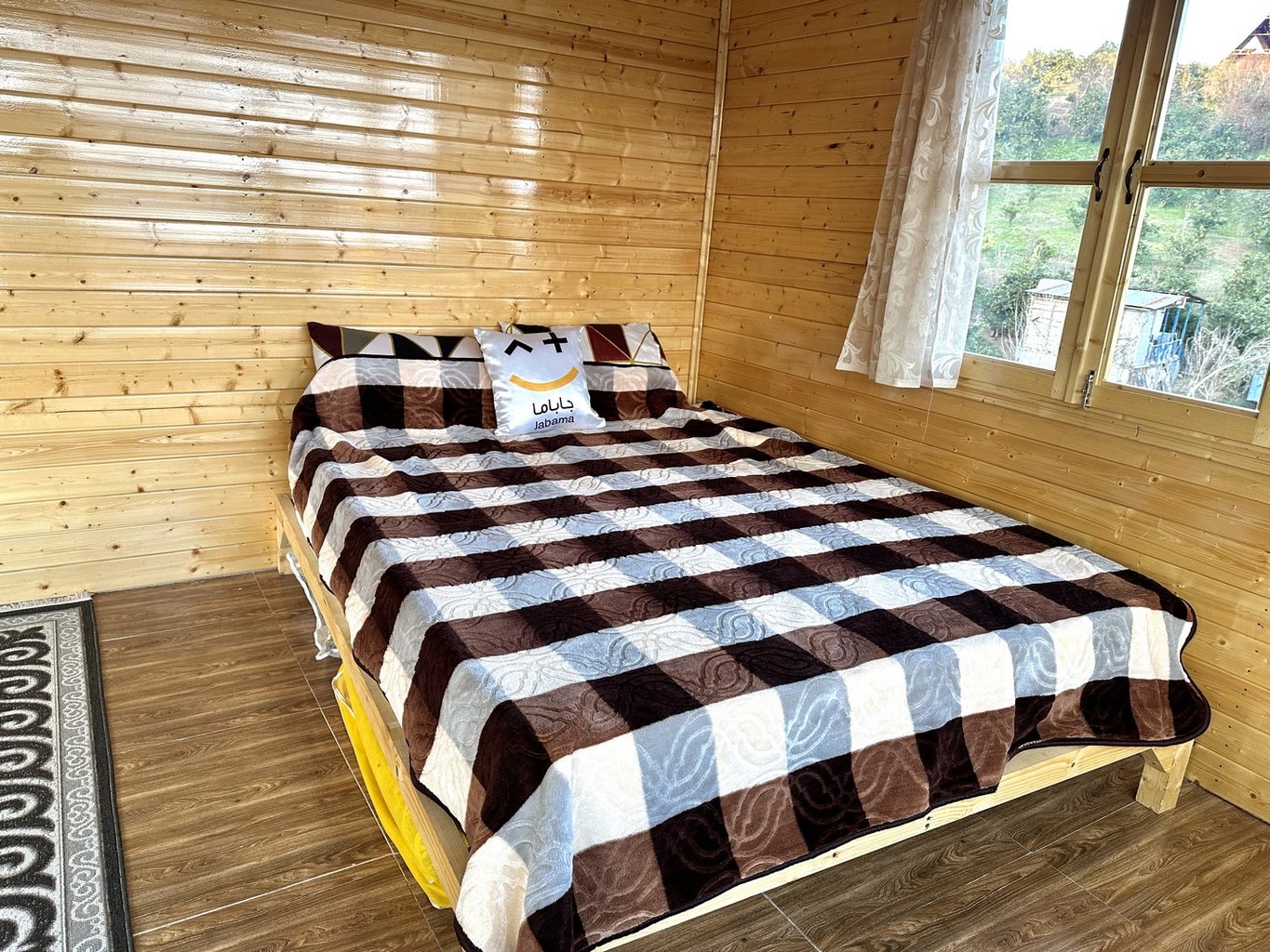 یک خوابه جنگلی روجین 1