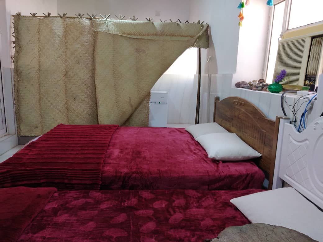 دنج - واحد ماجرای رنگی