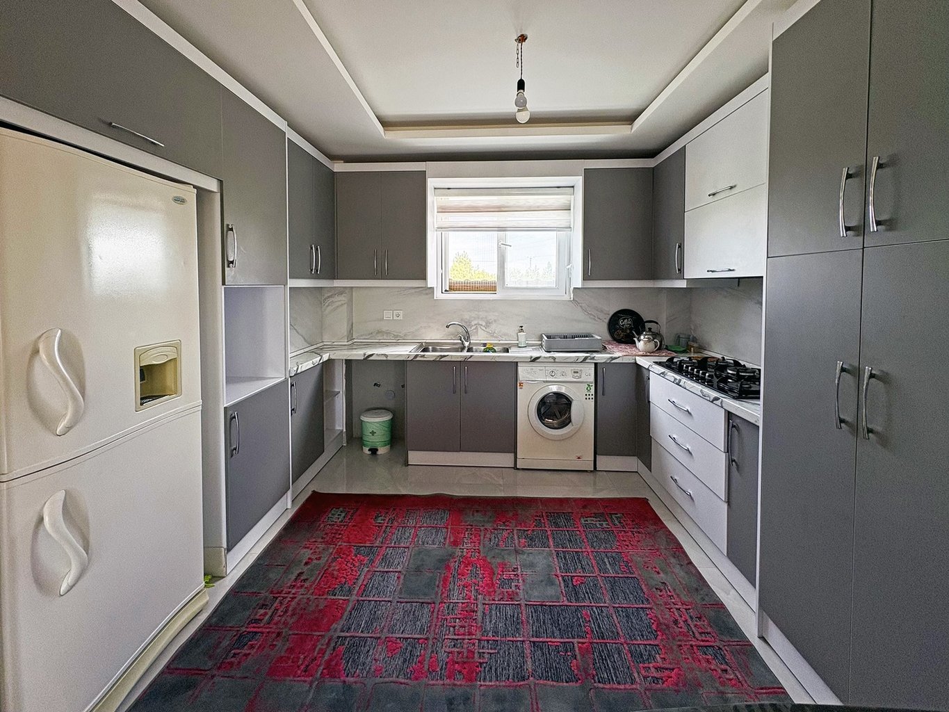 سه خوابه استخردار آبگرم بتی هوم