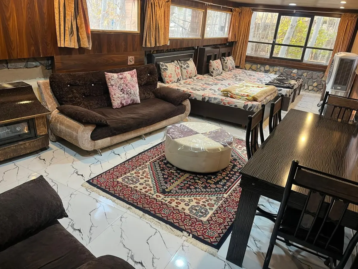 بوم گردی جنگلی قلات - واحد چم گردو