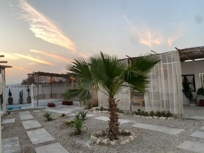 بوم گردی خونمون - واحد ستاره