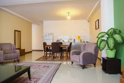 مجتمع اقامتی دوخوابه رویال هاوس واحد چهارتخته بلوک C