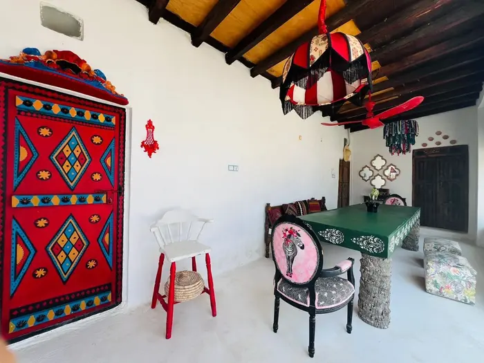 بوم گردی هاما - واحد هستی