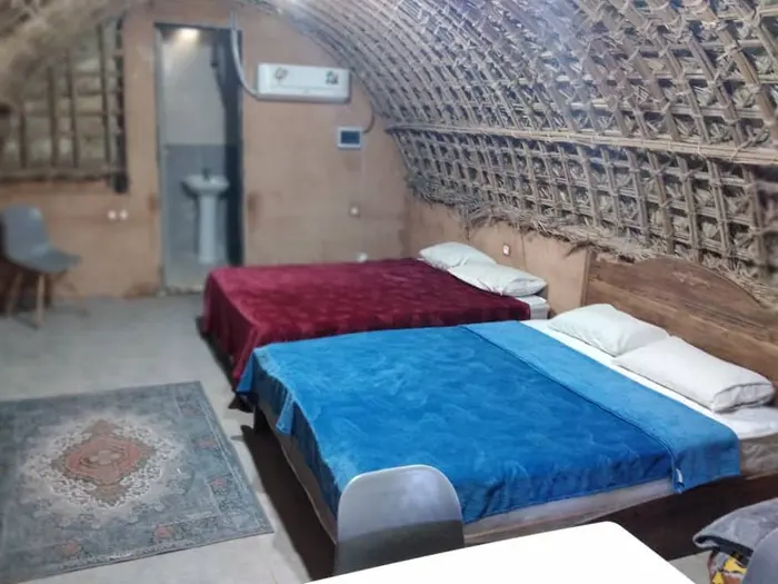 بوم گردی دنج - واحد مداد رنگی