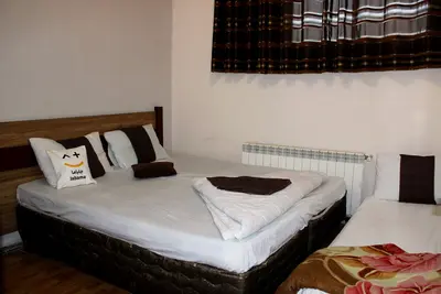 مجتمع اقامتی آرمیا - واحد پنج تخته