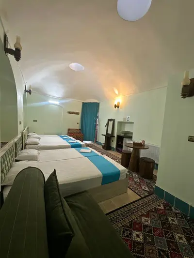 بومگردی دلخش - واحد 5 تخته پستهای