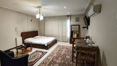 سوئیت فلت ملازم