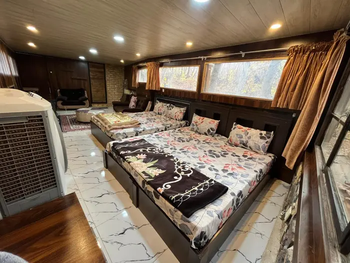 بوم گردی جنگلی قلات - واحد چم گردو