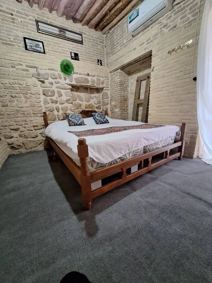 اقامتگاه سنتی نارنج - واحد کاج