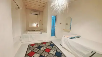 بومگردی مالوک - واحد ۸