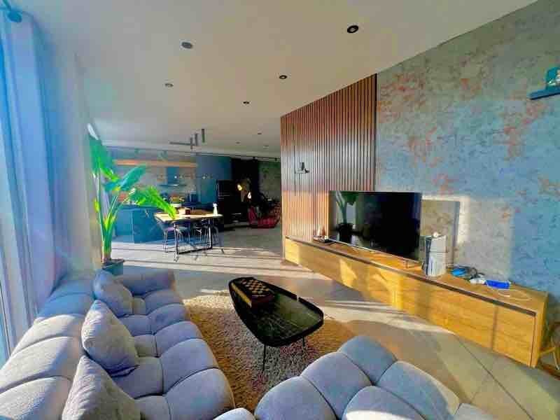 تریپلکس استخردار سه خوابه سانسوریا