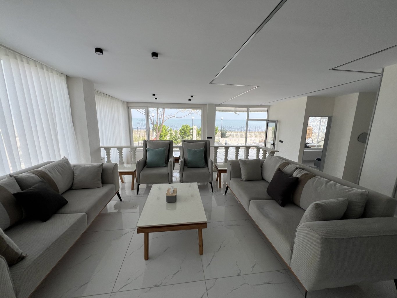 سه خوابه ساحلی نادر