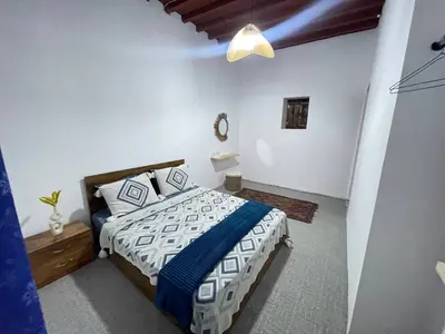 بومگردی چهارخوابه هیرا