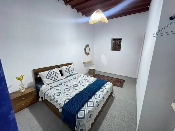 بوم گردی چهارخوابه هیرا