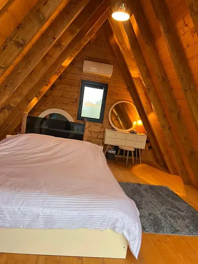 کلبه یک خوابه سوئیسی استخردار آبگرم سپیدا