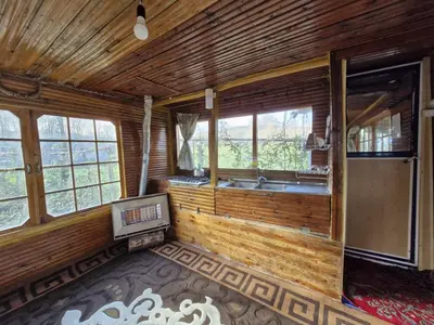 بومگردی باغ بهبهانی - واحد زنبق