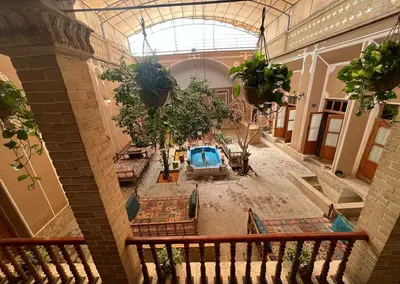 بومگردی گنجه - واحد عطار