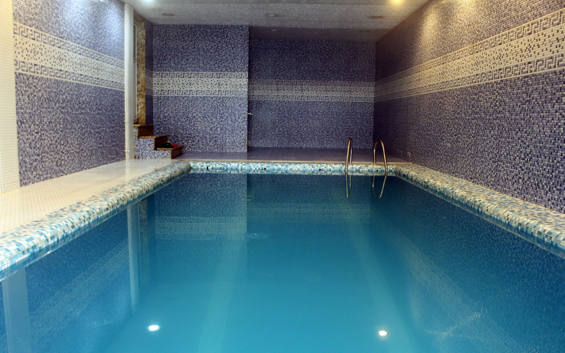 ویلا سه خوابه دوبلکس استخردار آبگرم تیلا کنار