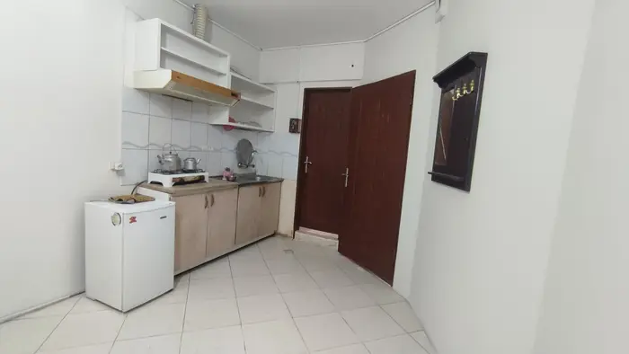 آپارتمان حمید - واحد 102