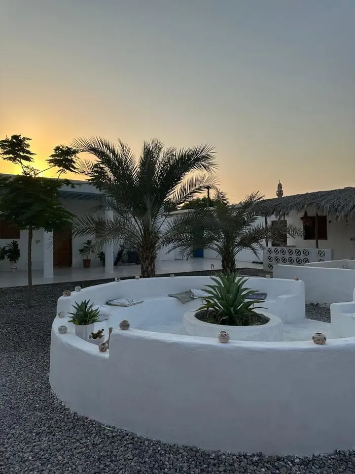 بوم گردی شش خوابه استخردار آسو بوم