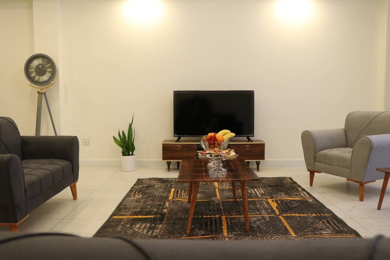 آپارتمان دوخوابه قلندری جنوبی صدر ۴