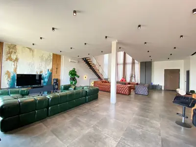 ویلا سه خوابه استخردار آبگرم عمارت نادری