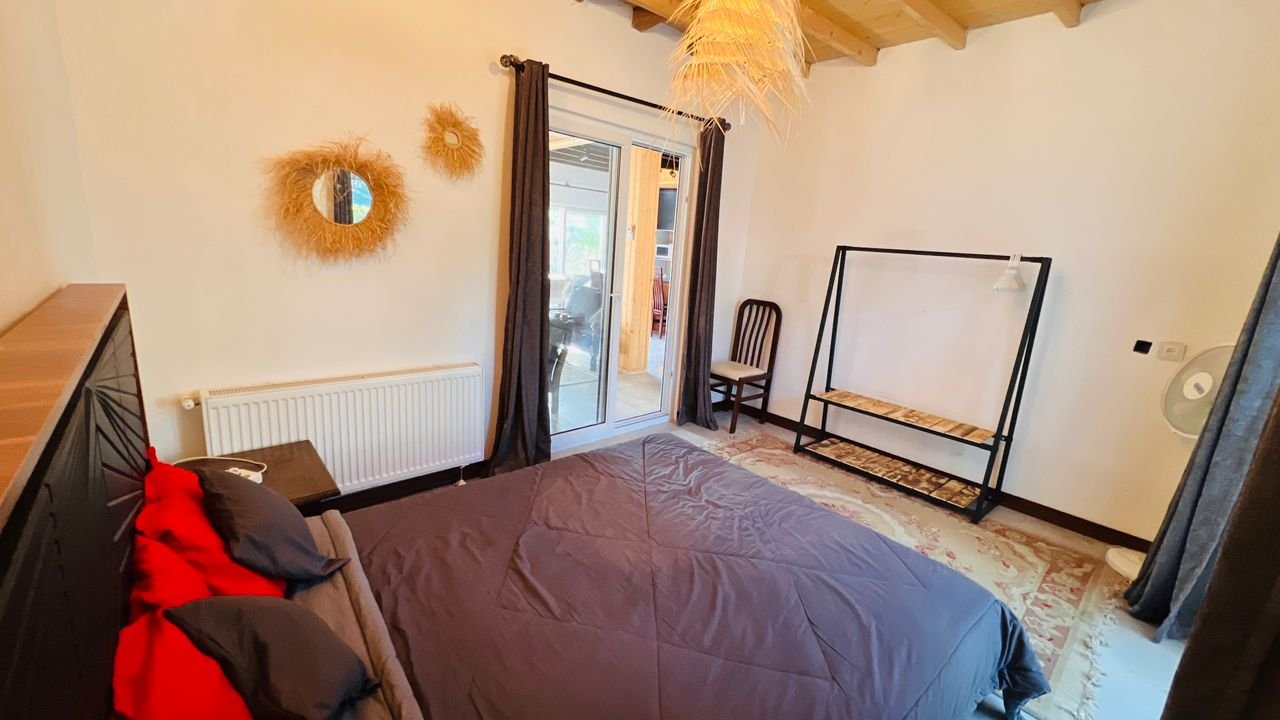 چهارخوابه استخردار آبگرم سفید