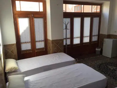 بومگردی کوچه حنا - واحد ۱۰۳