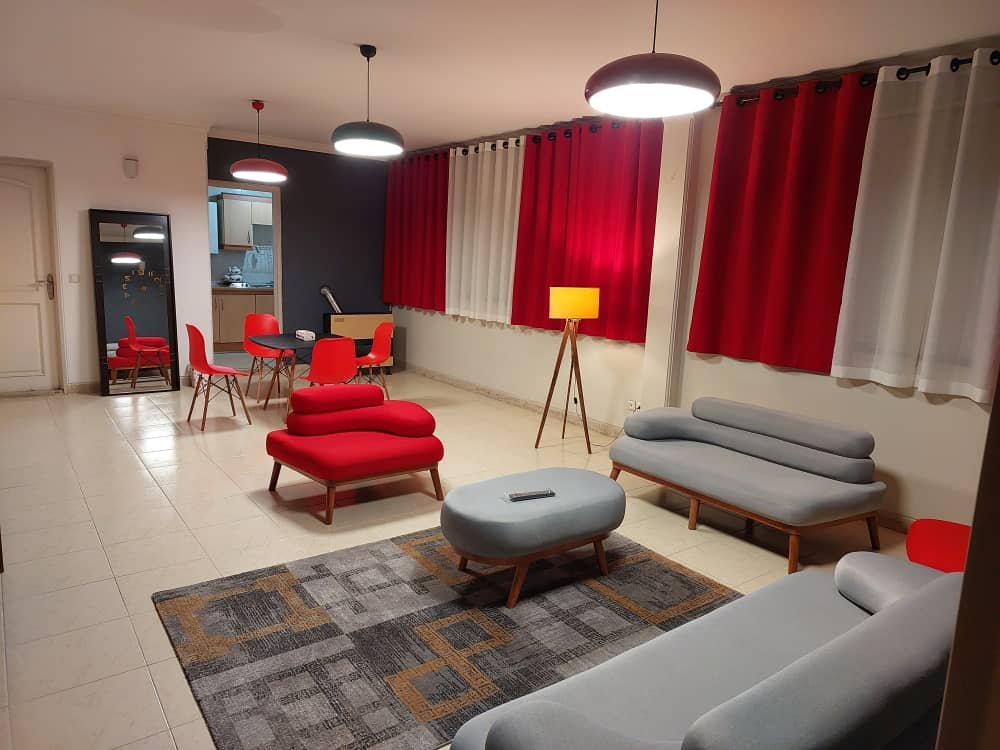 آپارتمان یک خوابه چهارباغ عباسی 2