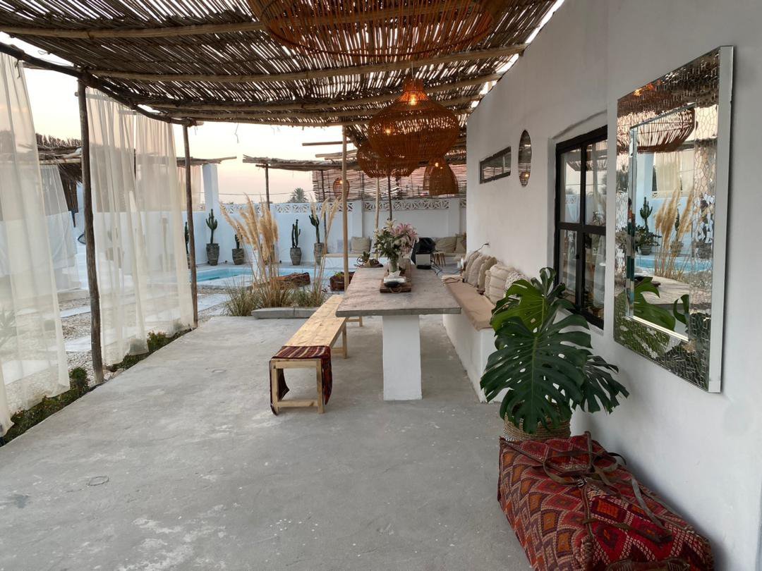 خونمون - واحد ستاره