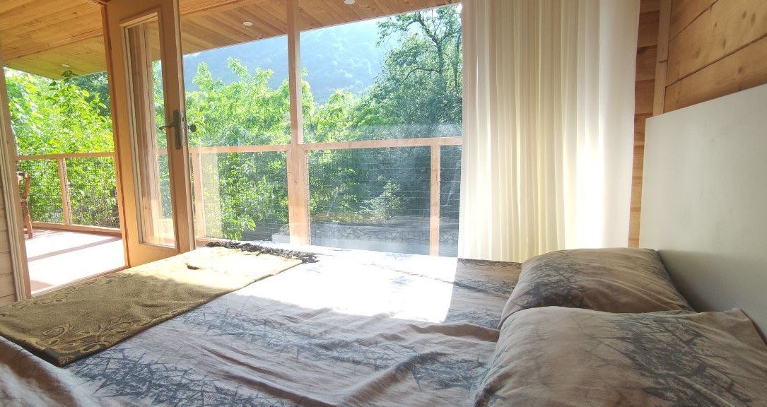 دوخوابه سیکاس بام سبز