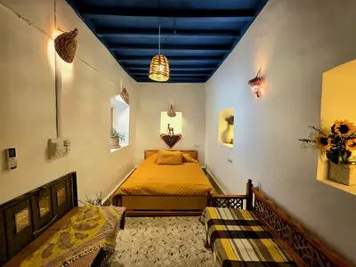 بومگردی چهارخوابه استخردار آبگرم سلونی