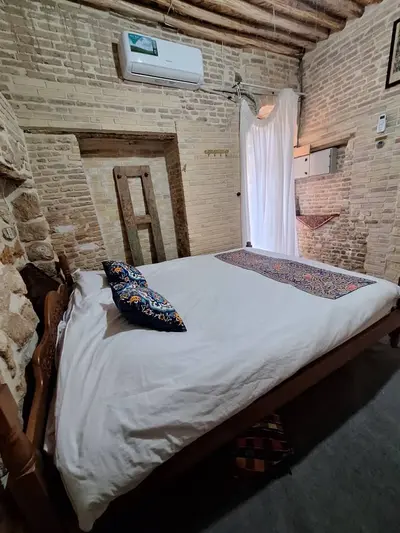 اقامتگاه سنتی نارنج - واحد کاج