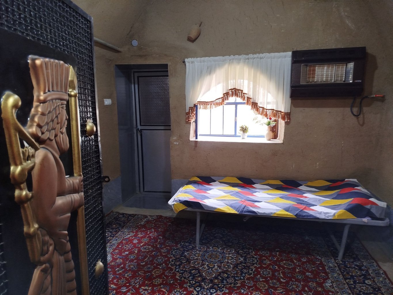 ویلا فلت هخامنش