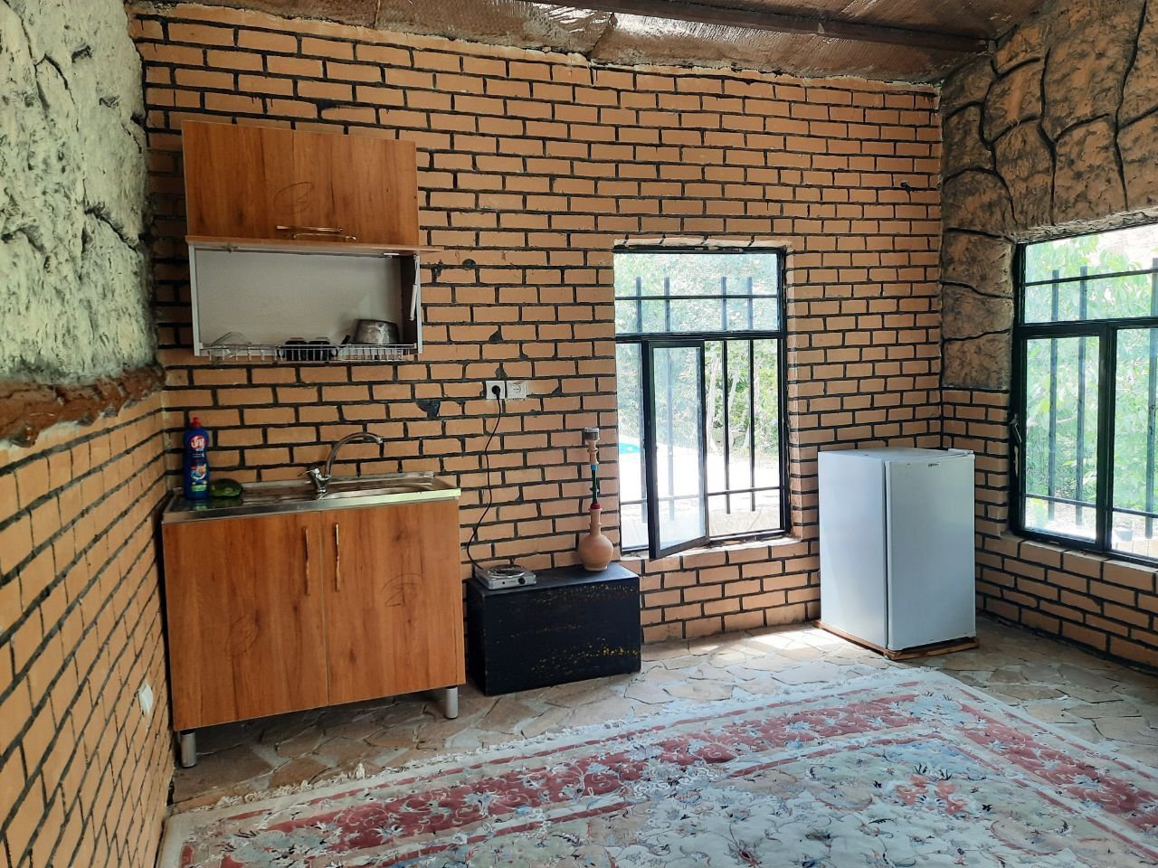 سوئیت فلت استخردار شیوار