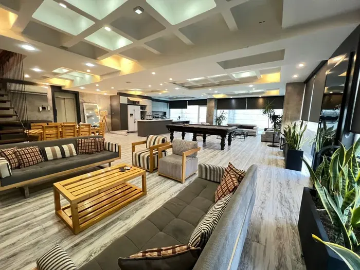 ویلا چهارخوابه استخردار تریبلکس عمارت مدرنا