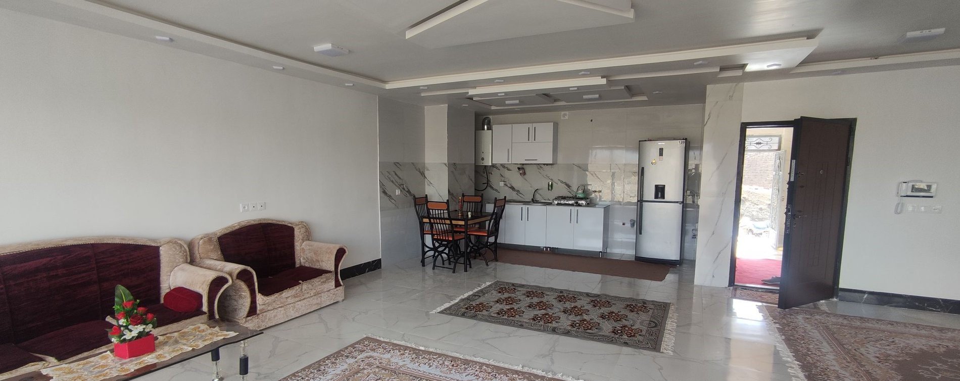 ویلا دوخوابه نگین طاها