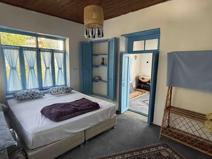 ویلا دوخوابه استخردار آبگرم باغ شازده