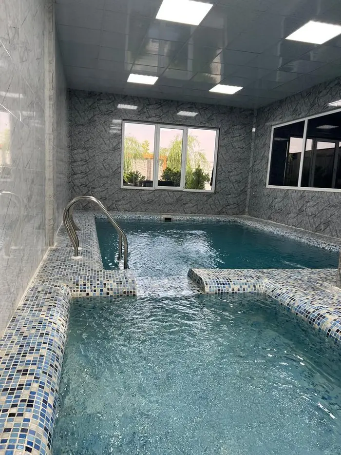 ویلا ویلا استخر دار رهام ابراهیمی