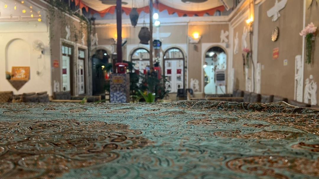 اقامتگاه سنتی باغ میرزا - واحد 104