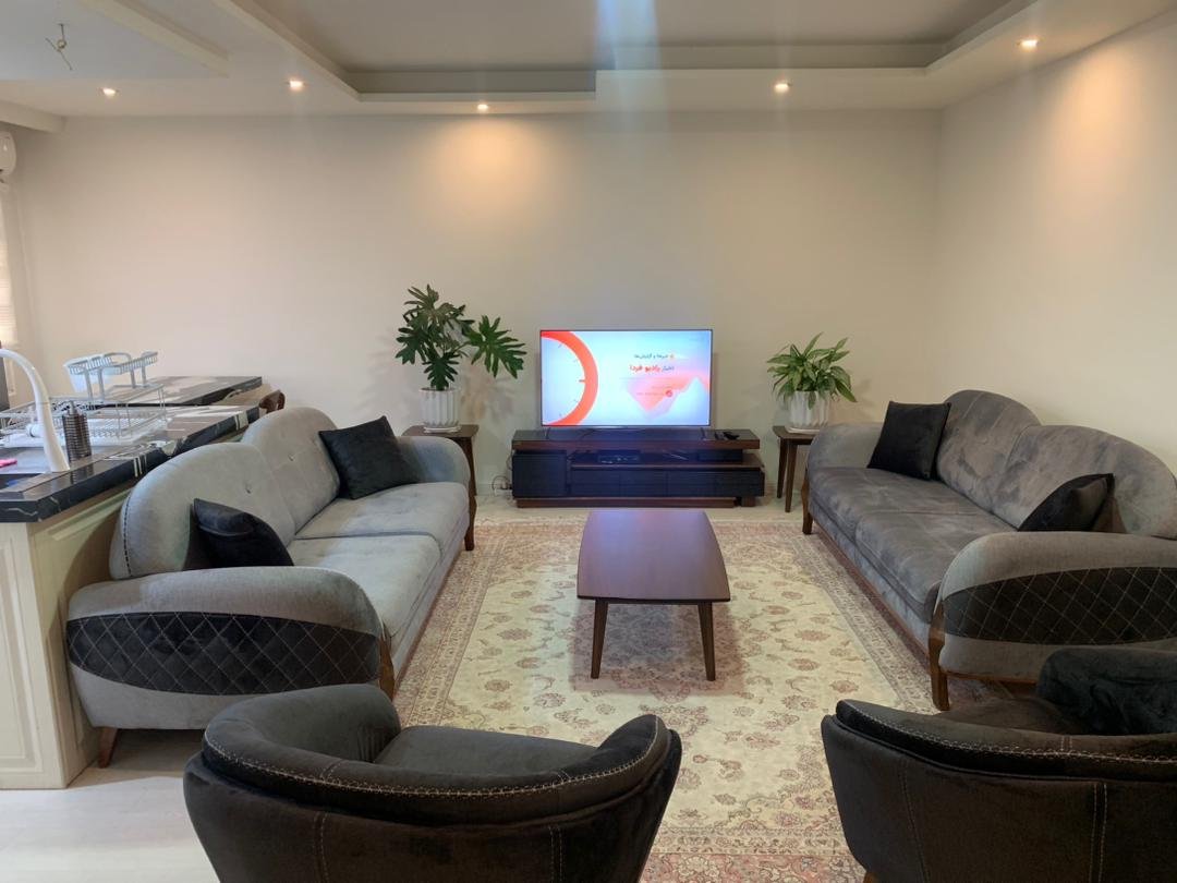 آپارتمان دوخوابه شقایق فردوس غرب