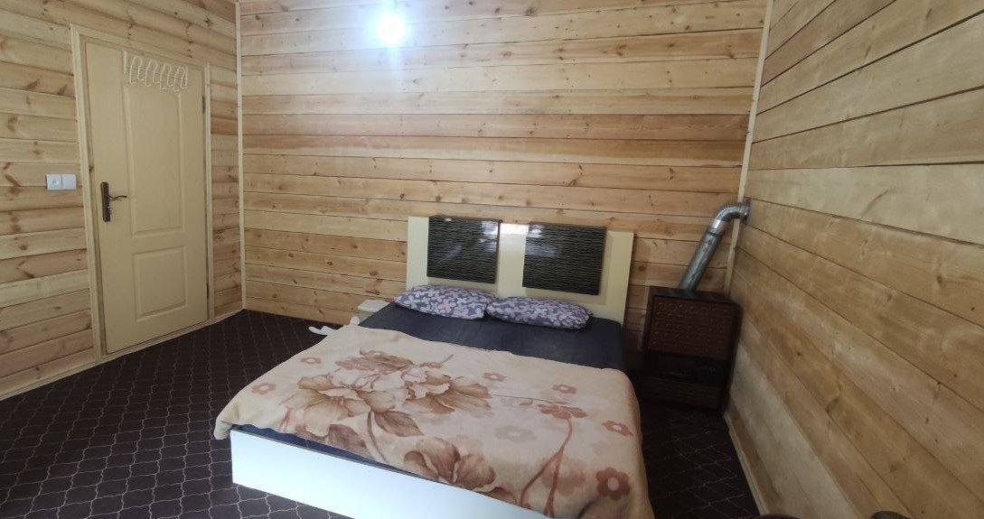 دوخوابه سیکاس بام سبز