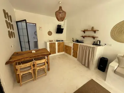 ویلا دوخوابه استخردار خانه نهنگ