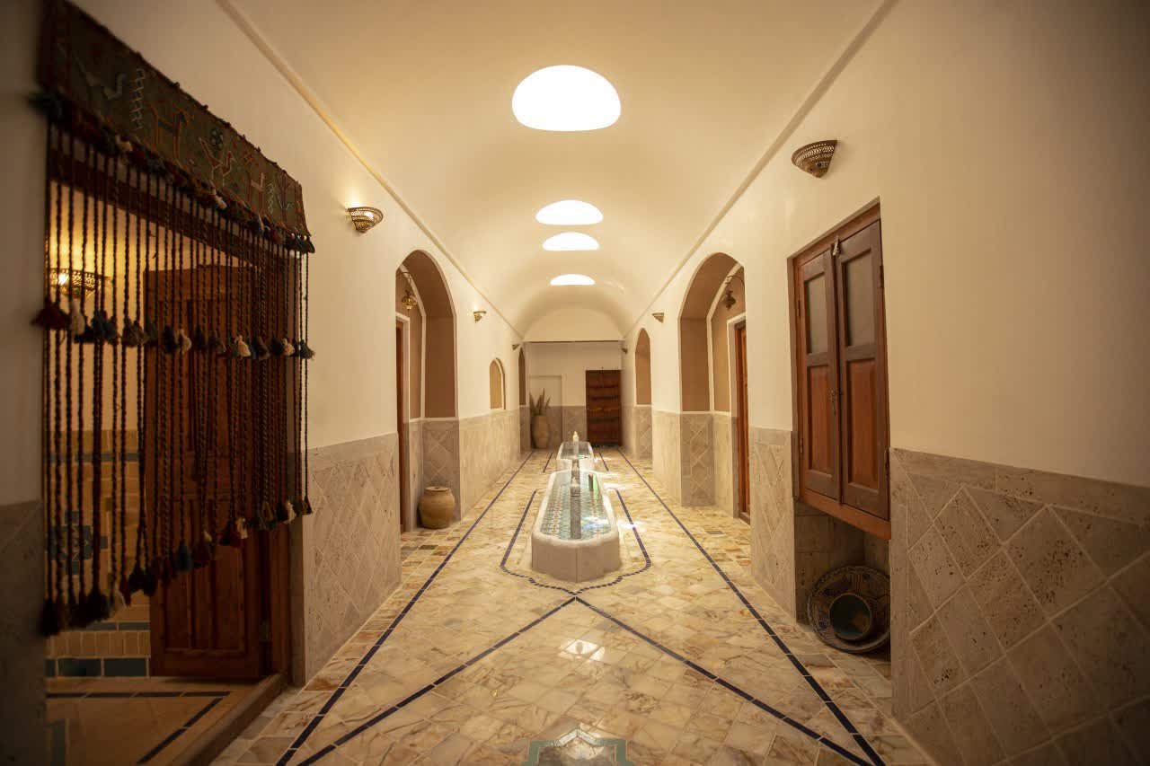 بومگردی کوچه حنا - واحد ۱۰۲