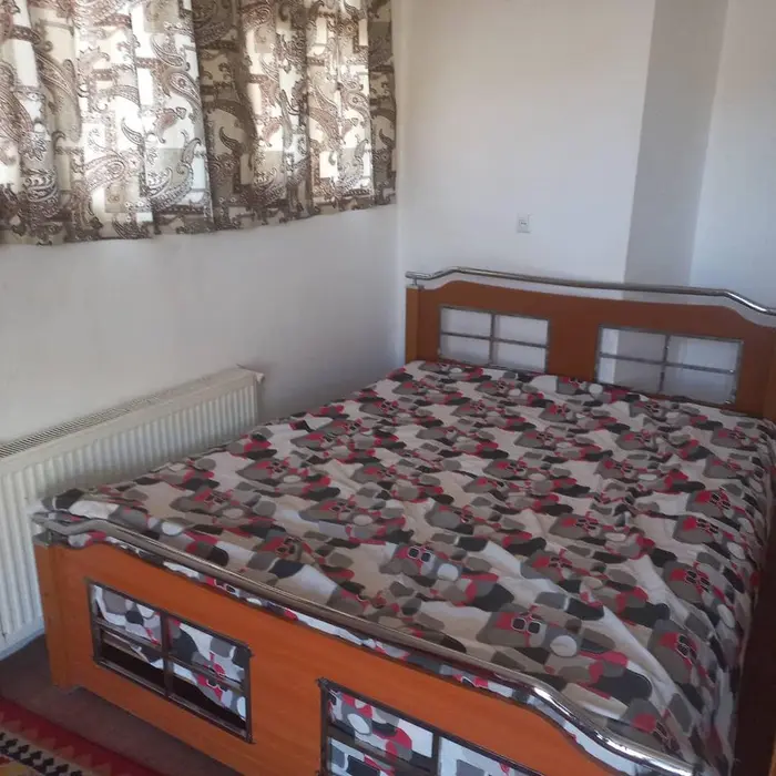 آپارتمان دوخوابه چهل ایوان