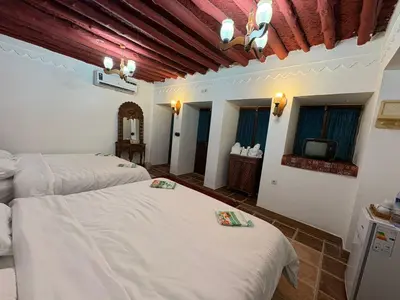 اقامتگاه سنتی شالو بوشهر - واحد چهار تخته باسیدون