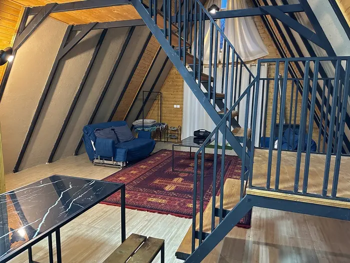 کلبه دنسه بام هیرکانی - واحد نارون