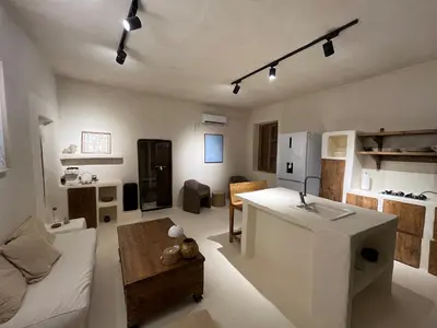 بومگردی سه خوابه استخردار کوبه